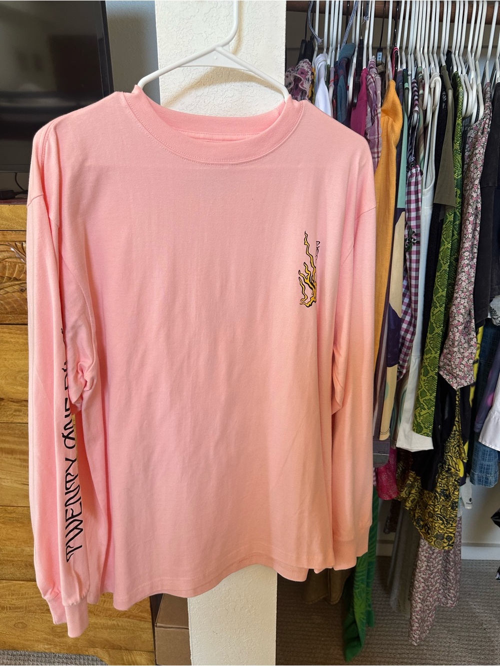 Twenty one pilots tee (faux brand)